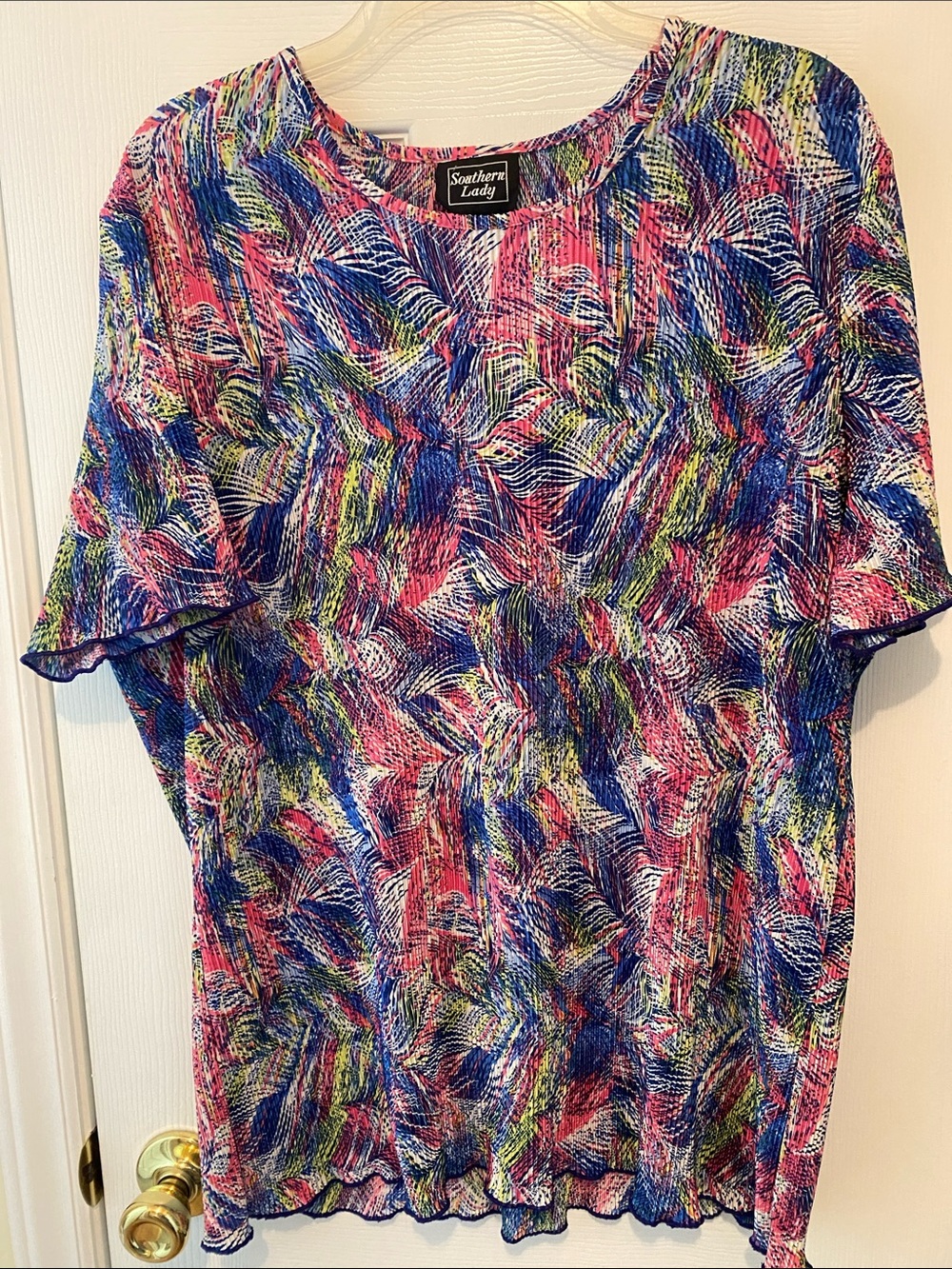 Southern Lady Blue Pink Green Multicolor Short-Sleeve Top